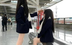 顶得你的水流得到处都是